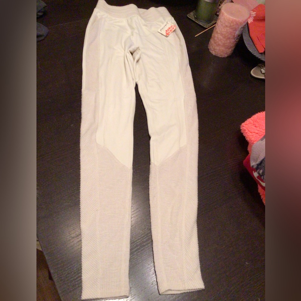 NEW! RarecFP movement cream track sweater leggings